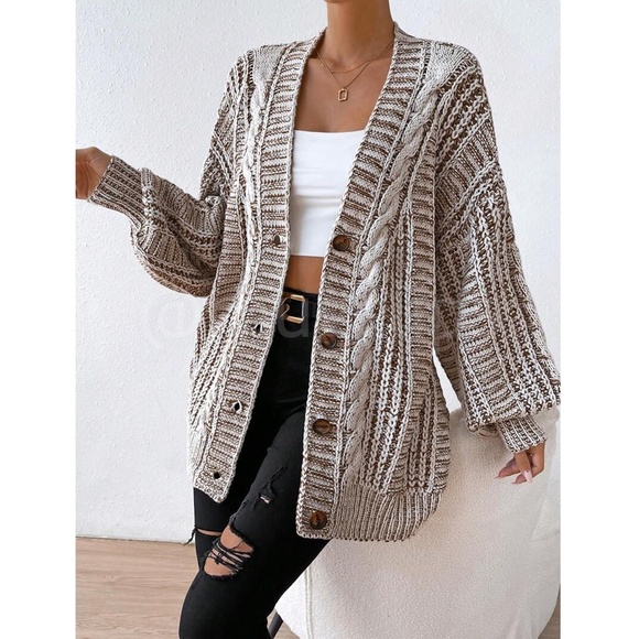 Oversized Mocha Brown Cable Knit Cardigan Long Sleeves Hip Length Buttoned - Picture 4 of 12